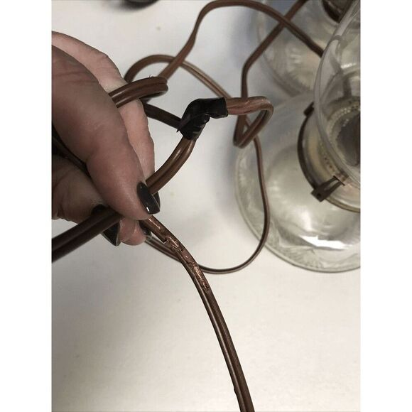 Antique Cast Iron Double Wall Mount Oil Lamp Bracket with two Oil Lamps And Plug - Picture 14 of 14